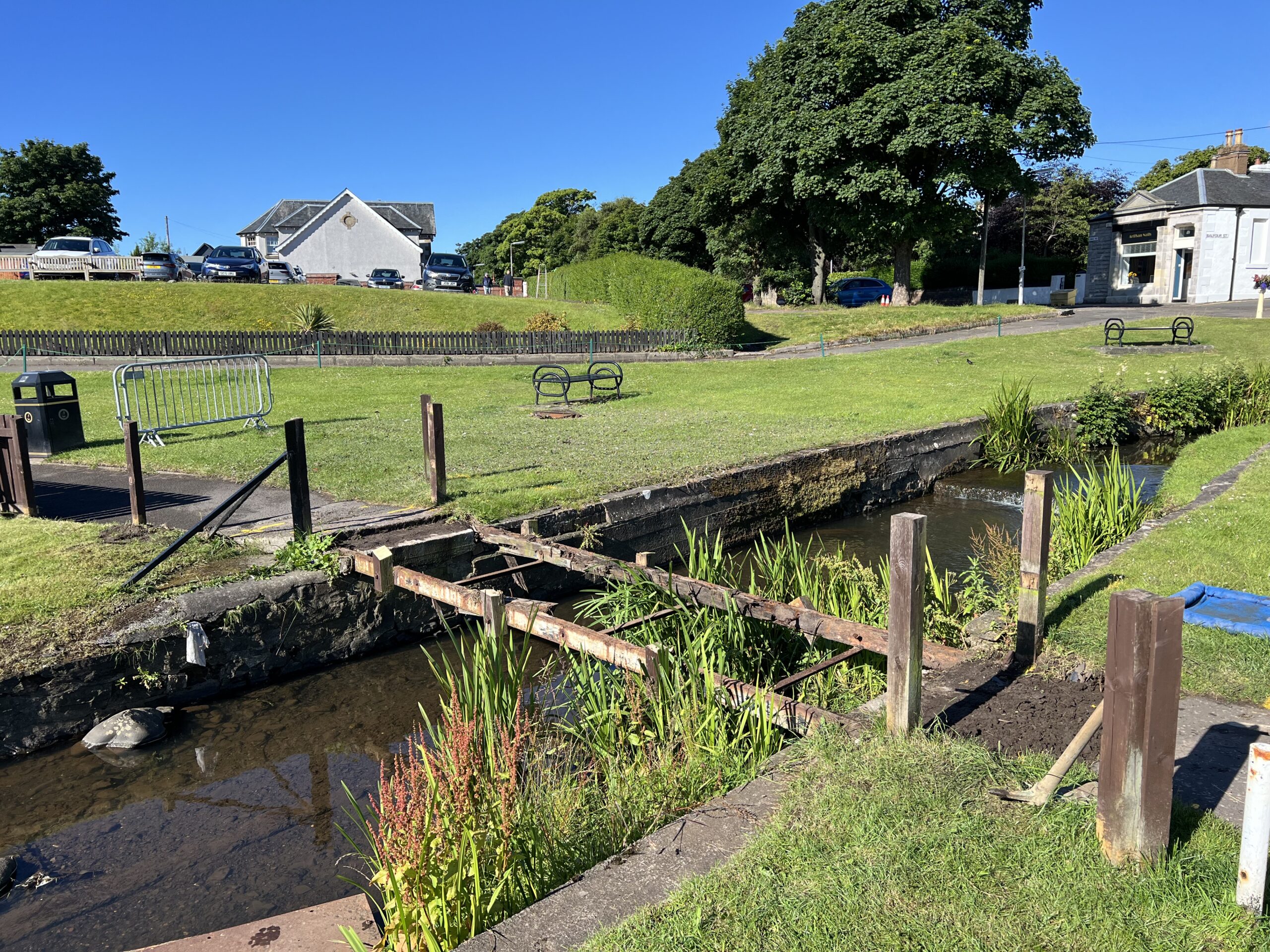 Bridge removal